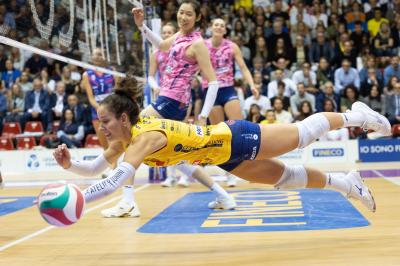 NUMIA VERO VOLLEY MILANO - PROSECCO DOC CARRARO IMOCO CONEGLIANO