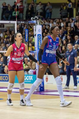 NUMIA VERO VOLLEY MILANO - PROSECCO DOC CARRARO IMOCO CONEGLIANO