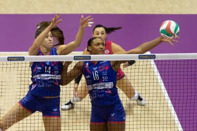NUMIA VERO VOLLEY MILANO - PROSECCO DOC CARRARO IMOCO CONEGLIANO