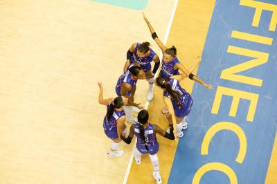 NUMIA VERO VOLLEY MILANO - PROSECCO DOC CARRARO IMOCO CONEGLIANO