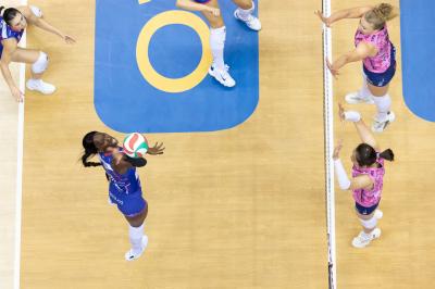 NUMIA VERO VOLLEY MILANO - PROSECCO DOC CARRARO IMOCO CONEGLIANO