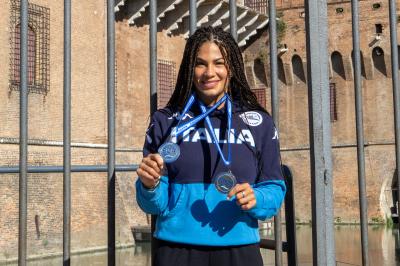 ELENA BORGHI CAMPIONESSA DI CANOA