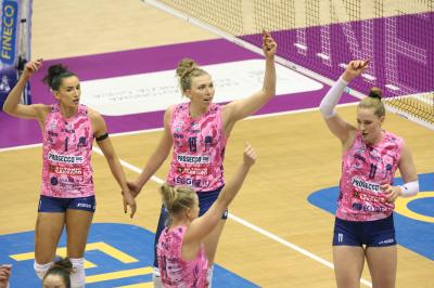 NUMIA VERO VOLLEY MILANO - PROSECCO DOC CARRARO IMOCO CONEGLIANO