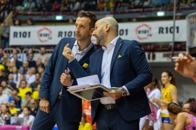 NUMIA VERO VOLLEY MILANO - PROSECCO DOC CARRARO IMOCO CONEGLIANO