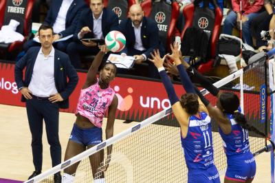 NUMIA VERO VOLLEY MILANO - PROSECCO DOC CARRARO IMOCO CONEGLIANO