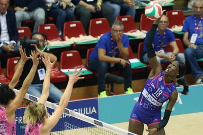 NUMIA VERO VOLLEY MILANO - PROSECCO DOC CARRARO IMOCO CONEGLIANO