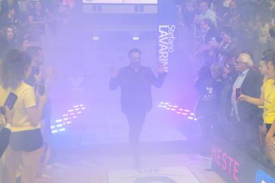 NUMIA VERO VOLLEY MILANO - PROSECCO DOC CARRARO IMOCO CONEGLIANO