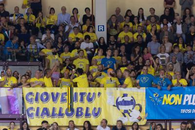 NUMIA VERO VOLLEY MILANO - PROSECCO DOC CARRARO IMOCO CONEGLIANO