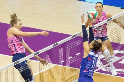 NUMIA VERO VOLLEY MILANO - PROSECCO DOC CARRARO IMOCO CONEGLIANO
