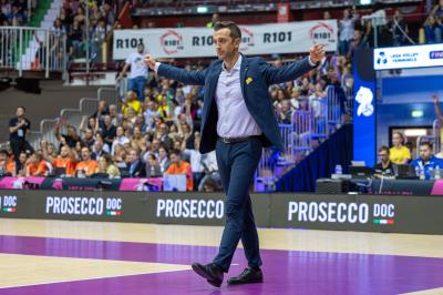 NUMIA VERO VOLLEY MILANO - PROSECCO DOC CARRARO IMOCO CONEGLIANO
