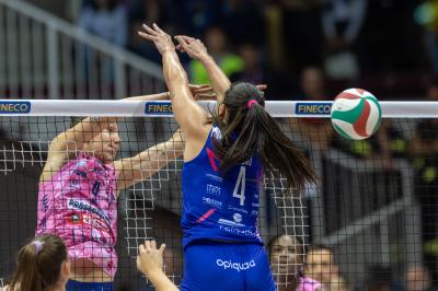 NUMIA VERO VOLLEY MILANO - PROSECCO DOC CARRARO IMOCO CONEGLIANO