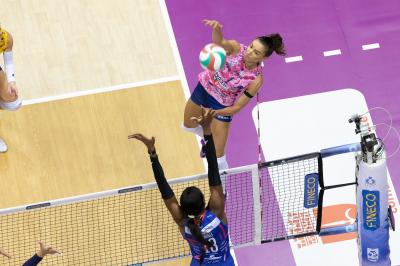 NUMIA VERO VOLLEY MILANO - PROSECCO DOC CARRARO IMOCO CONEGLIANO