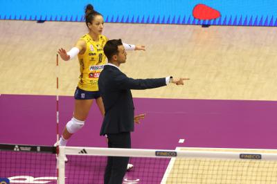 NUMIA VERO VOLLEY MILANO - PROSECCO DOC CARRARO IMOCO CONEGLIANO