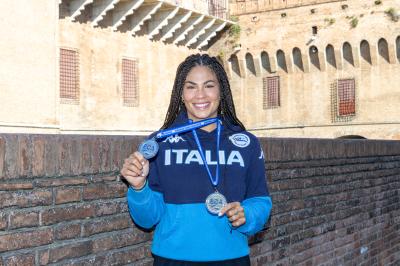 ELENA BORGHI CAMPIONESSA DI CANOA