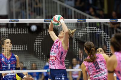 NUMIA VERO VOLLEY MILANO - PROSECCO DOC CARRARO IMOCO CONEGLIANO