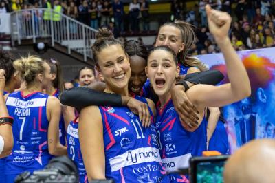 NUMIA VERO VOLLEY MILANO - PROSECCO DOC CARRARO IMOCO CONEGLIANO