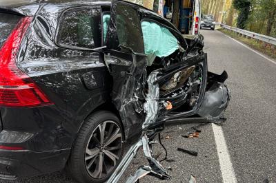 INCIDENTE AUTO TRATTORE VIA POMPOSA FERRARA