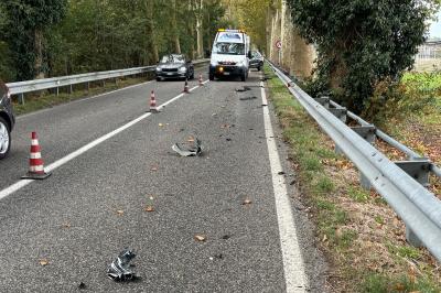 INCIDENTE AUTO TRATTORE VIA POMPOSA FERRARA
