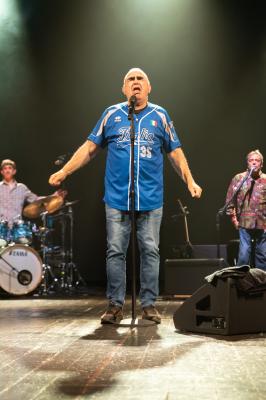 CONCERTO ELIO E LE STORIE TESE FERRARA