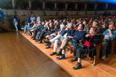 CONCERTO ELIO E LE STORIE TESE FERRARA