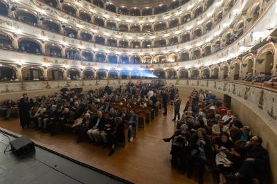 CONCERTO ELIO E LE STORIE TESE FERRARA
