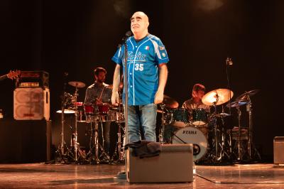 CONCERTO ELIO E LE STORIE TESE FERRARA