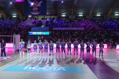 IGOR GORGONZOLA NOVARA - PROSECCO DOC CARRARO IMOCO CONEGLIANO