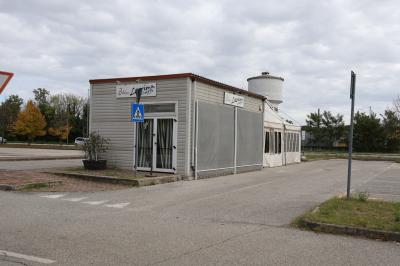 EX CHIOSCO CAFFE' LACRIMA VIA SCALAMBRA FERRARA