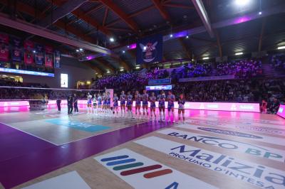 IGOR GORGONZOLA NOVARA - PROSECCO DOC CARRARO IMOCO CONEGLIANO