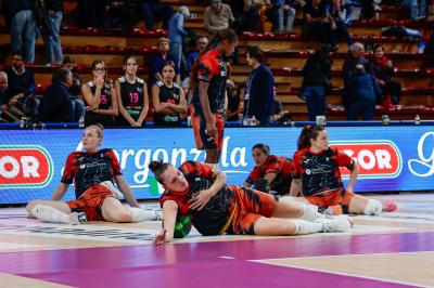 IGOR GORGONZOLA NOVARA - PROSECCO DOC CARRARO IMOCO CONEGLIANO