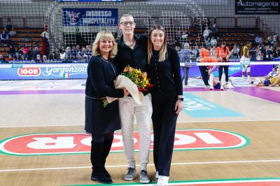 IGOR GORGONZOLA NOVARA - PROSECCO DOC CARRARO IMOCO CONEGLIANO