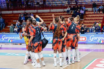 IGOR GORGONZOLA NOVARA - PROSECCO DOC CARRARO IMOCO CONEGLIANO