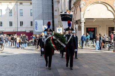 CORONA LAPIDE INVALIDI SUL LAVORO
