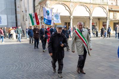 CORONA LAPIDE INVALIDI SUL LAVORO
