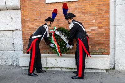 CORONA LAPIDE INVALIDI SUL LAVORO