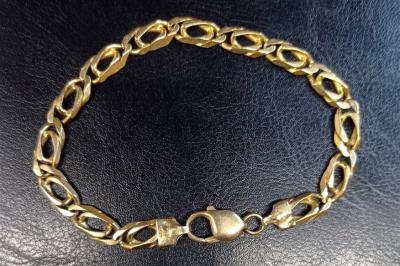 GIOIELLI RUBATI RECUPERATI A FISCAGLIA