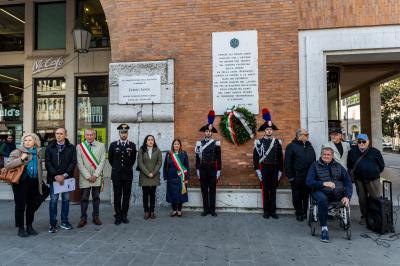 CORONA LAPIDE INVALIDI SUL LAVORO