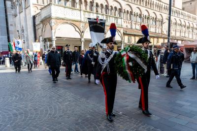 CORONA LAPIDE INVALIDI SUL LAVORO