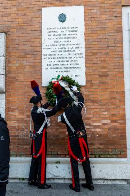 CORONA LAPIDE INVALIDI SUL LAVORO
