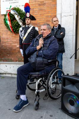 CORONA LAPIDE INVALIDI SUL LAVORO