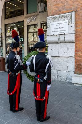 CORONA LAPIDE INVALIDI SUL LAVORO