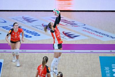 HONDA CUNEO GRANDA VOLLEY -  IL BISONTE FIRENZE