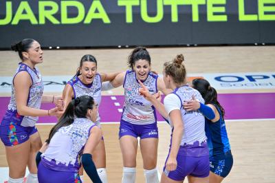 HONDA CUNEO GRANDA VOLLEY -  IL BISONTE FIRENZE