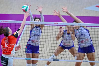 HONDA CUNEO GRANDA VOLLEY -  IL BISONTE FIRENZE