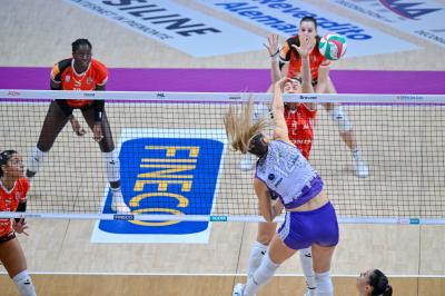HONDA CUNEO GRANDA VOLLEY -  IL BISONTE FIRENZE
