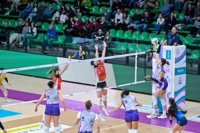 HONDA CUNEO GRANDA VOLLEY -  IL BISONTE FIRENZE