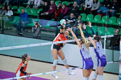 HONDA CUNEO GRANDA VOLLEY -  IL BISONTE FIRENZE