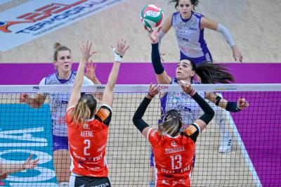 HONDA CUNEO GRANDA VOLLEY -  IL BISONTE FIRENZE