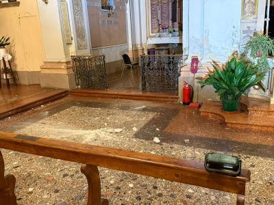 CROLLO CORNICIONE CHIESA FORMIGNANA