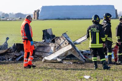 AEREO ULTRALEGGERO PRECIPITATO CONA